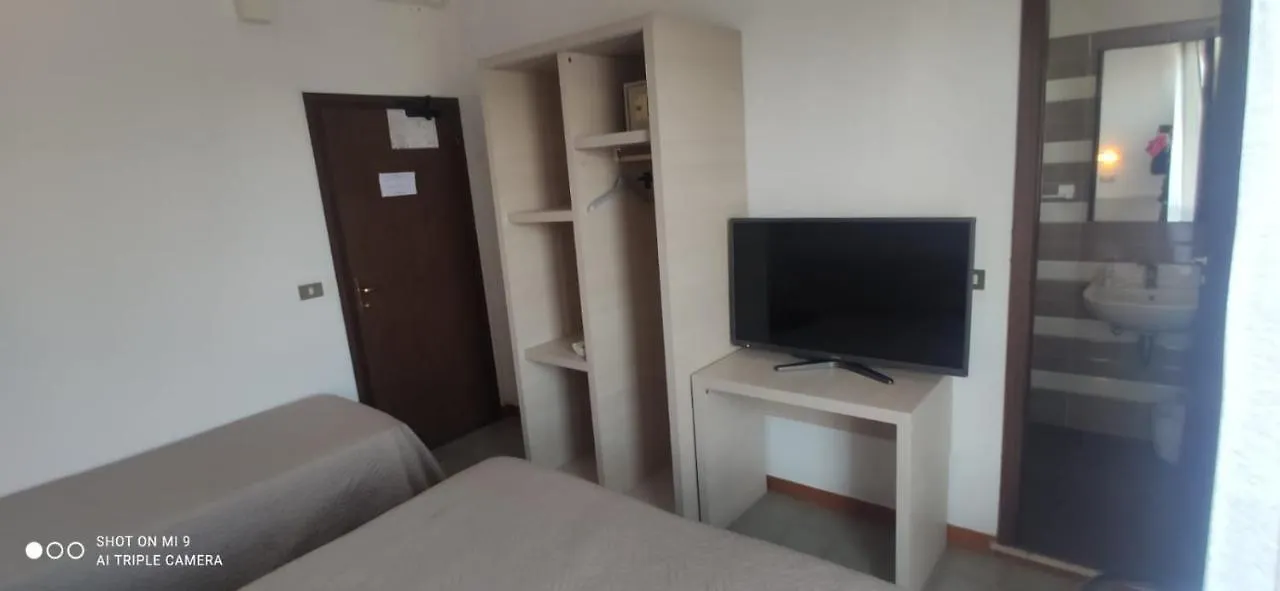 **  Hotel Orlov Rimini Italy